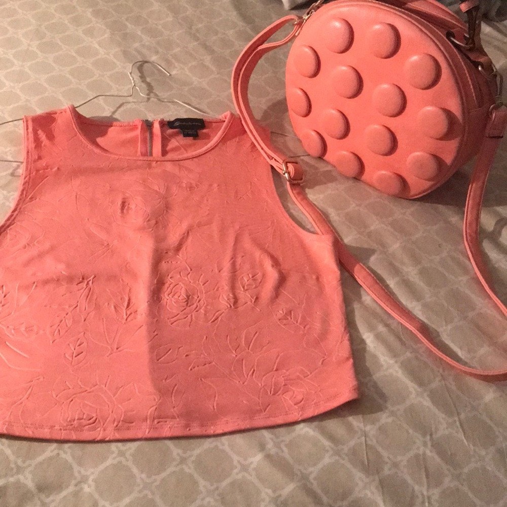 Crop top